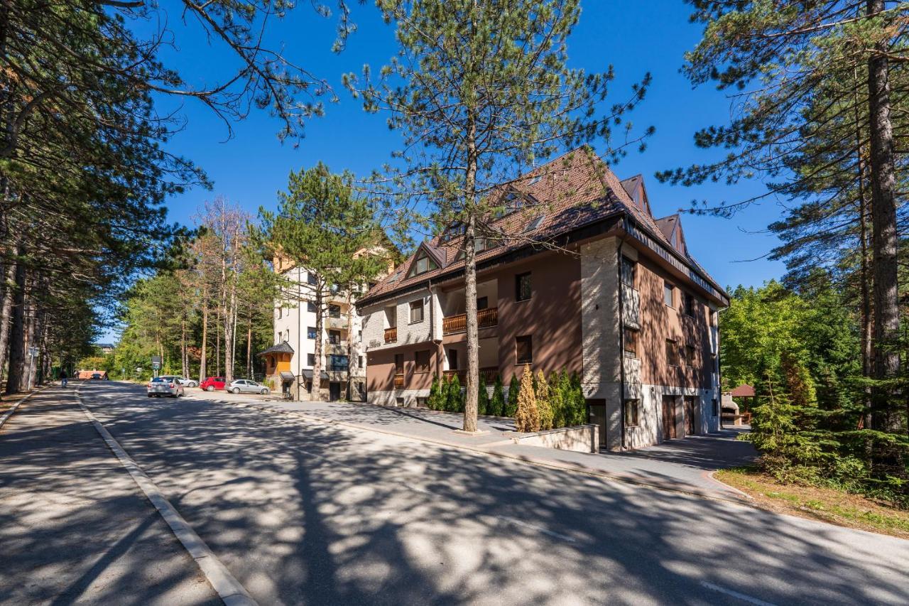 Lovac Apartment